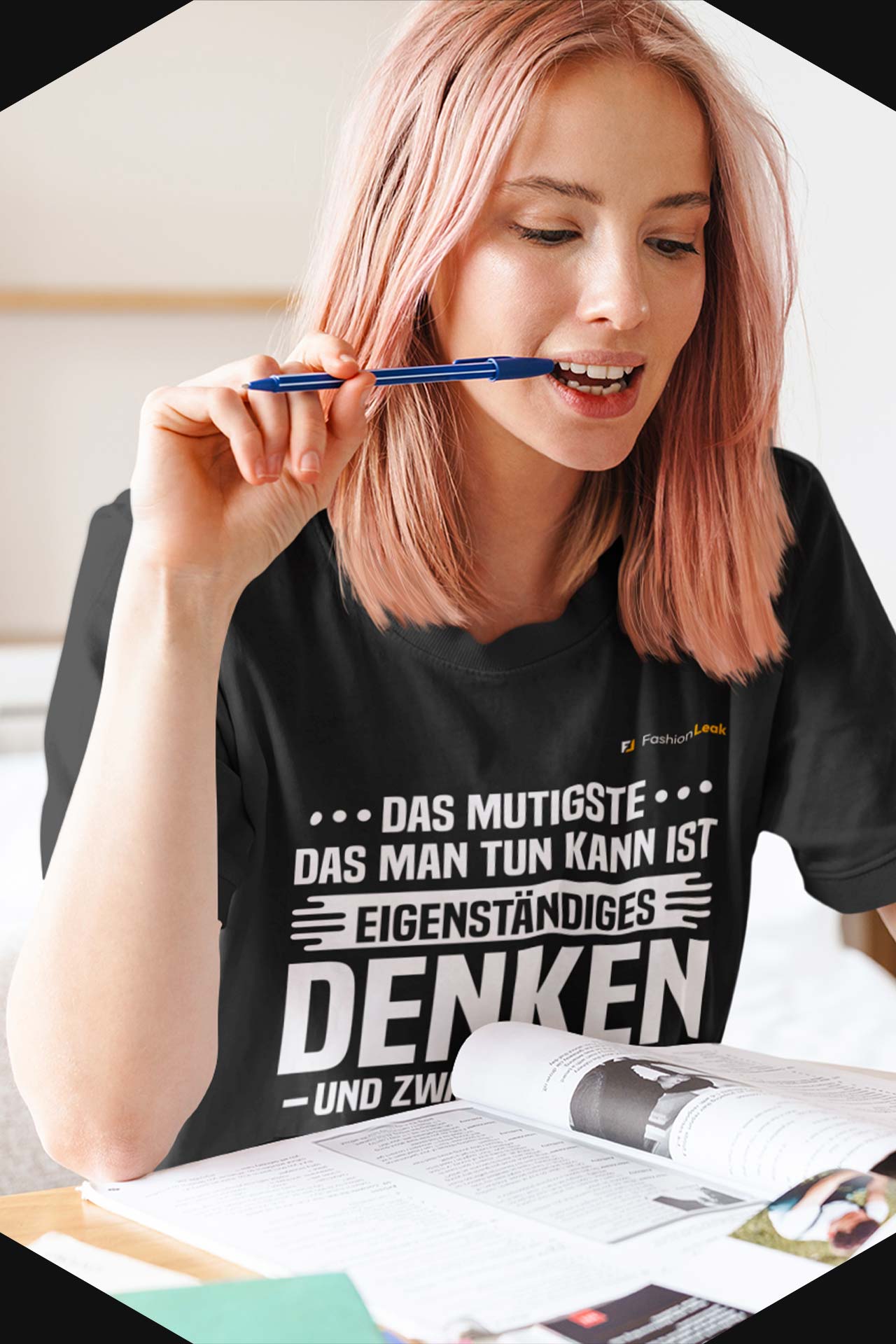 DamenLeak T-Shirt (Oversize) - The Thinker